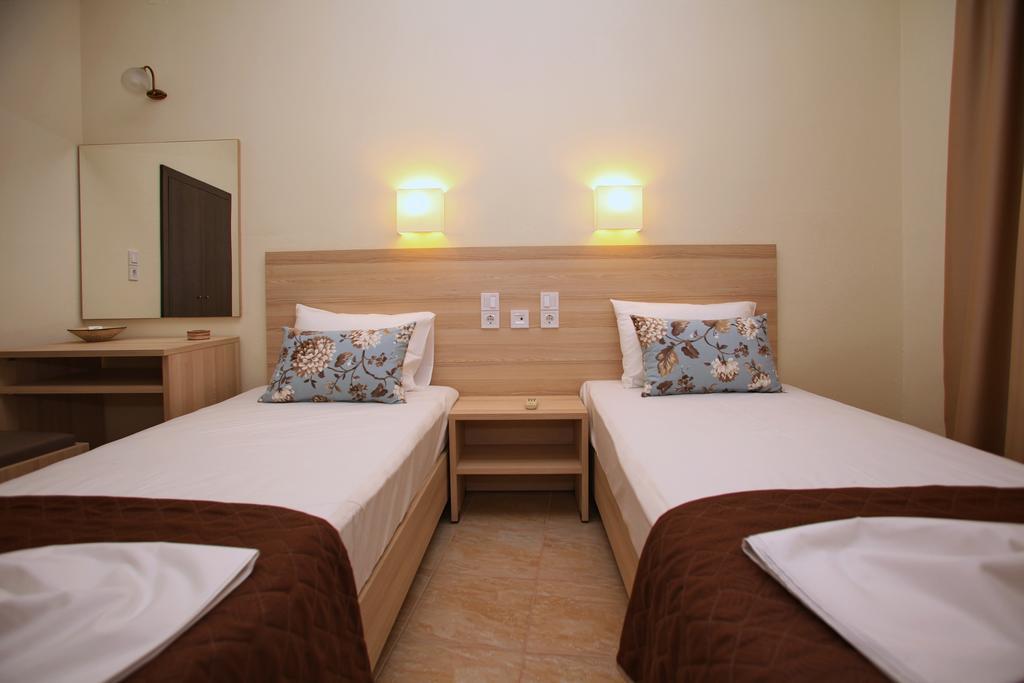 Aktaion Guest Rooms Skopelos Zimmer foto